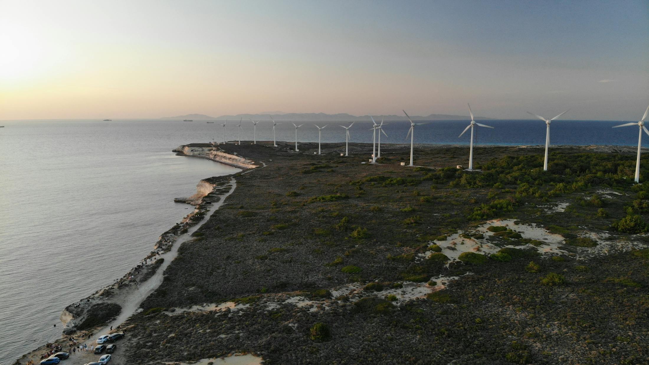 Impianto eolico per gestione piattaforma energetica rinnovabile